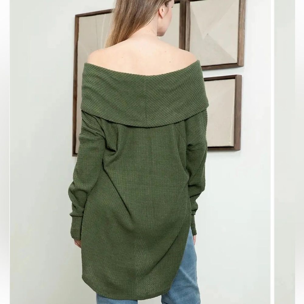 Hummingbird Olive Knit Sweater - Picture 2 of 7